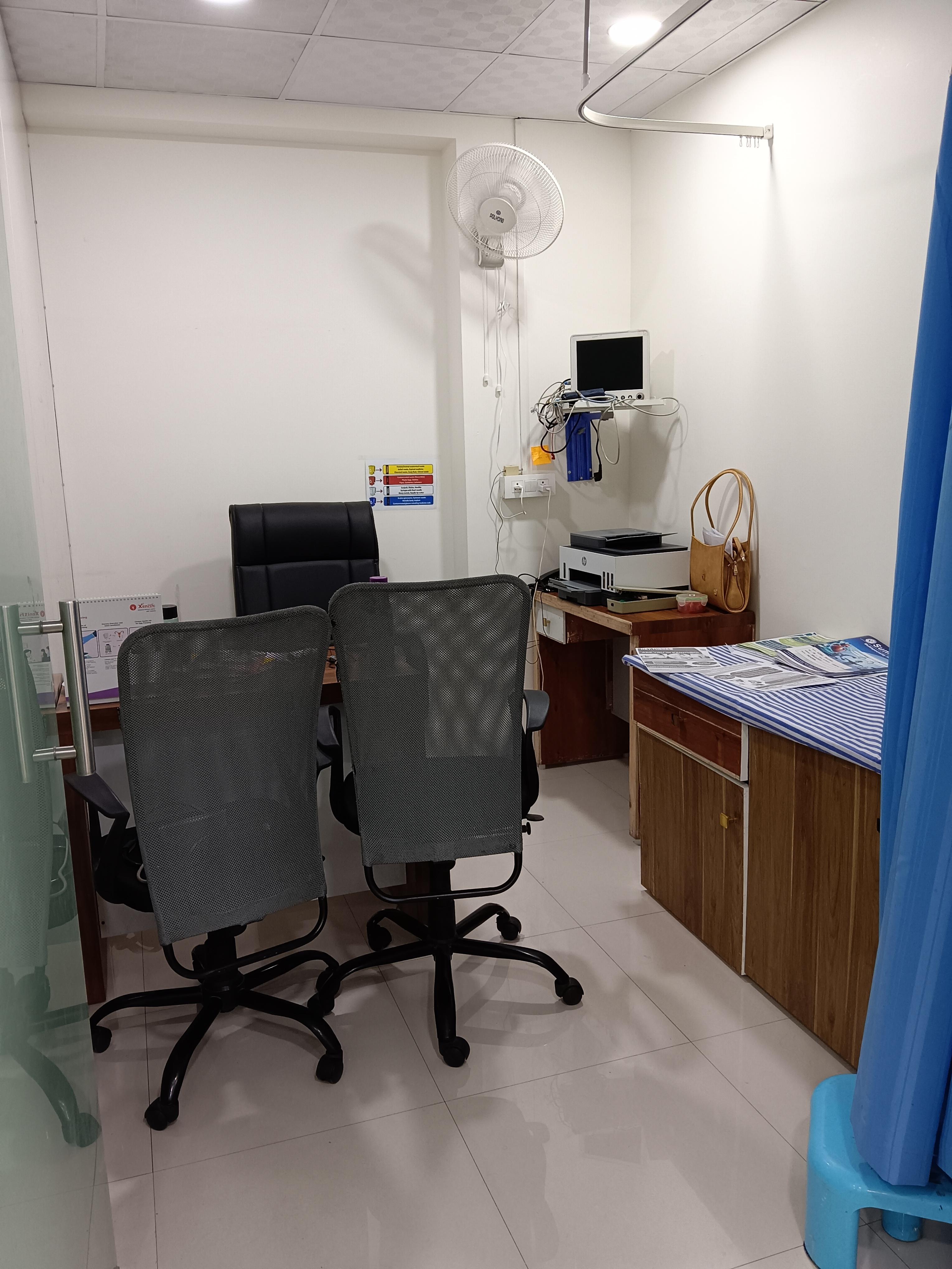 Shree Vishwaprakash Ayurveda Panchkarma Center Hospital Wakad Pune 