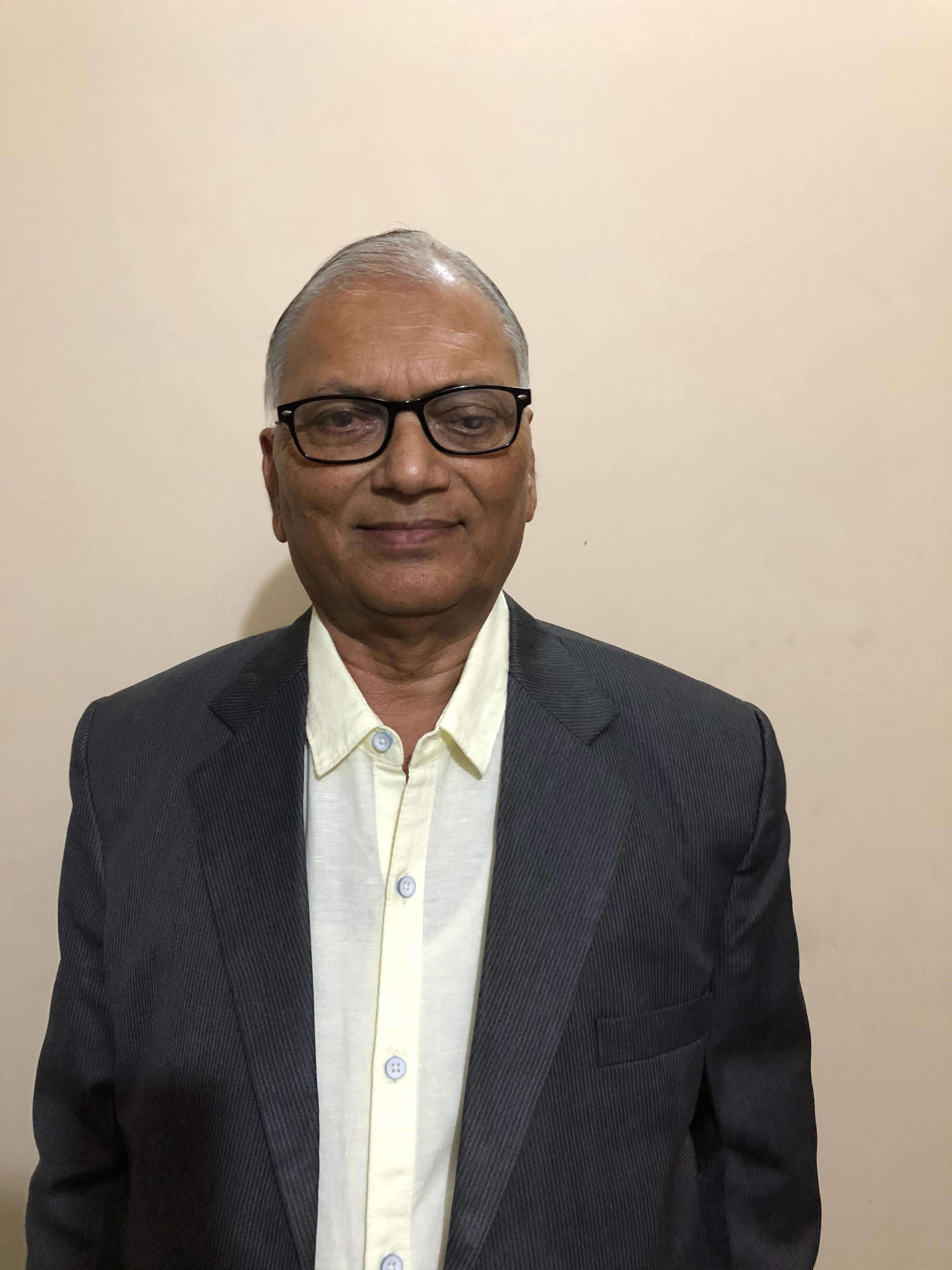 Dr. L M Kushwaha