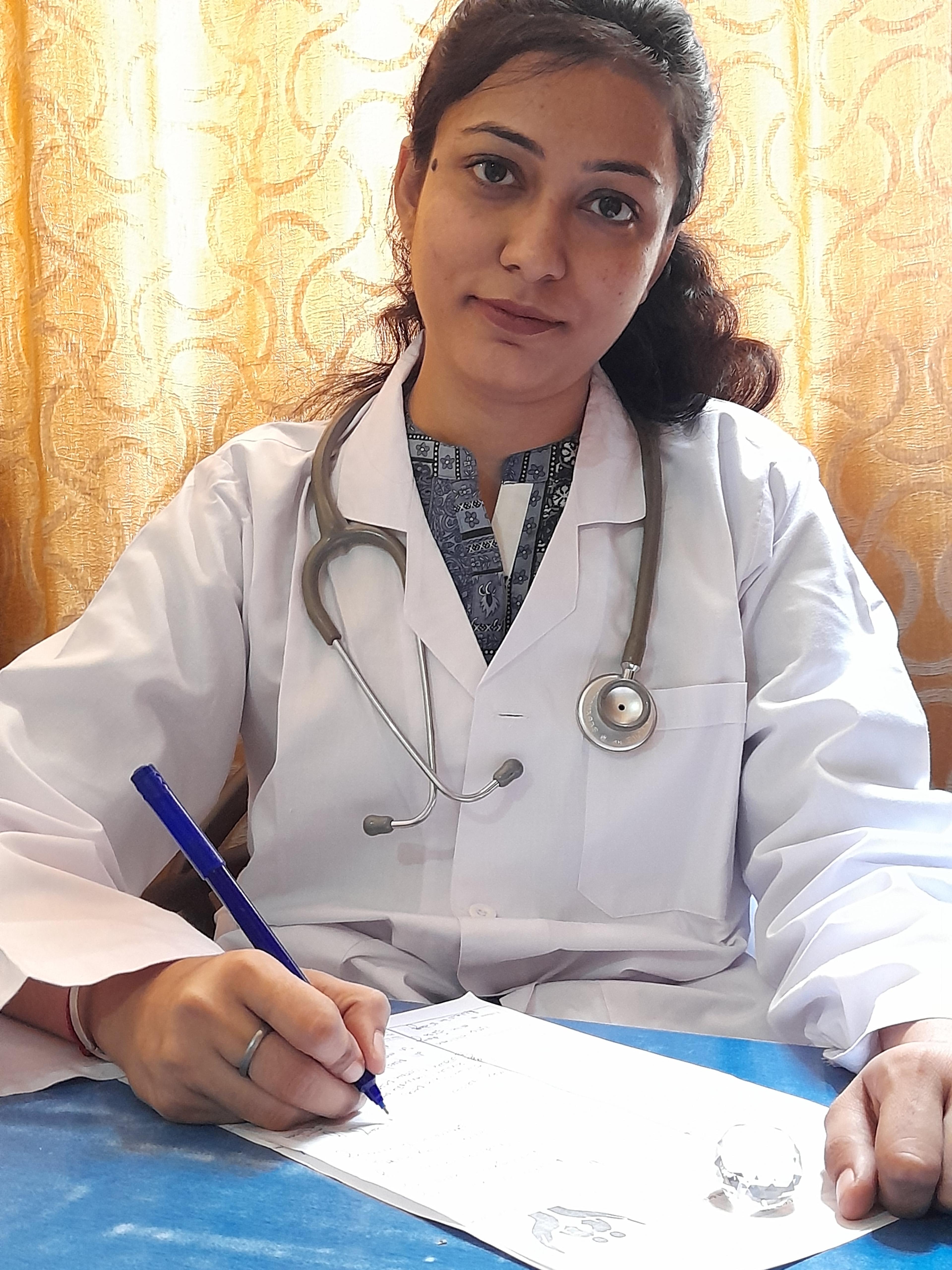 Dr.Geetika Pahuja