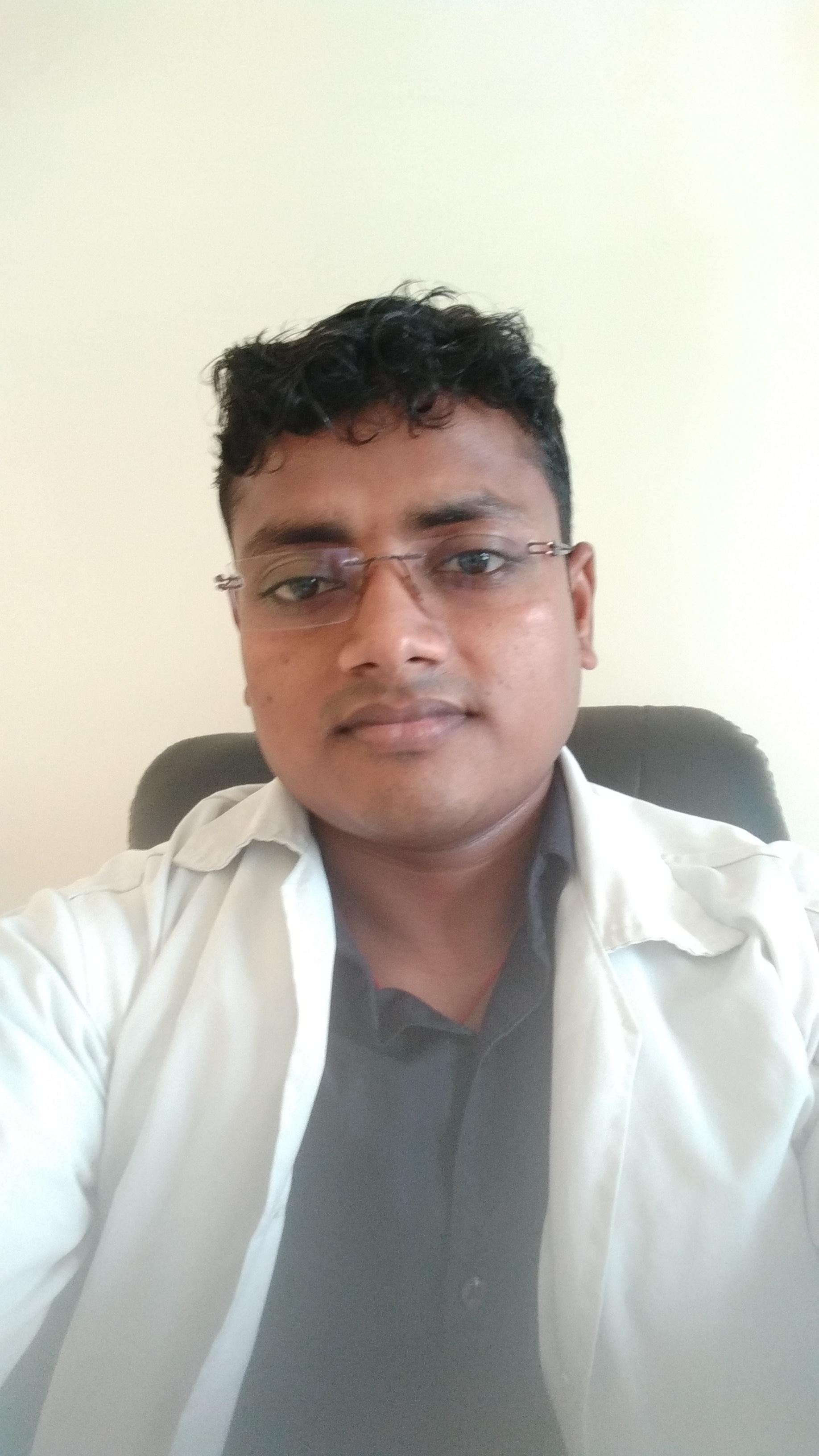 Dr.Sheeladhvaj Varma
