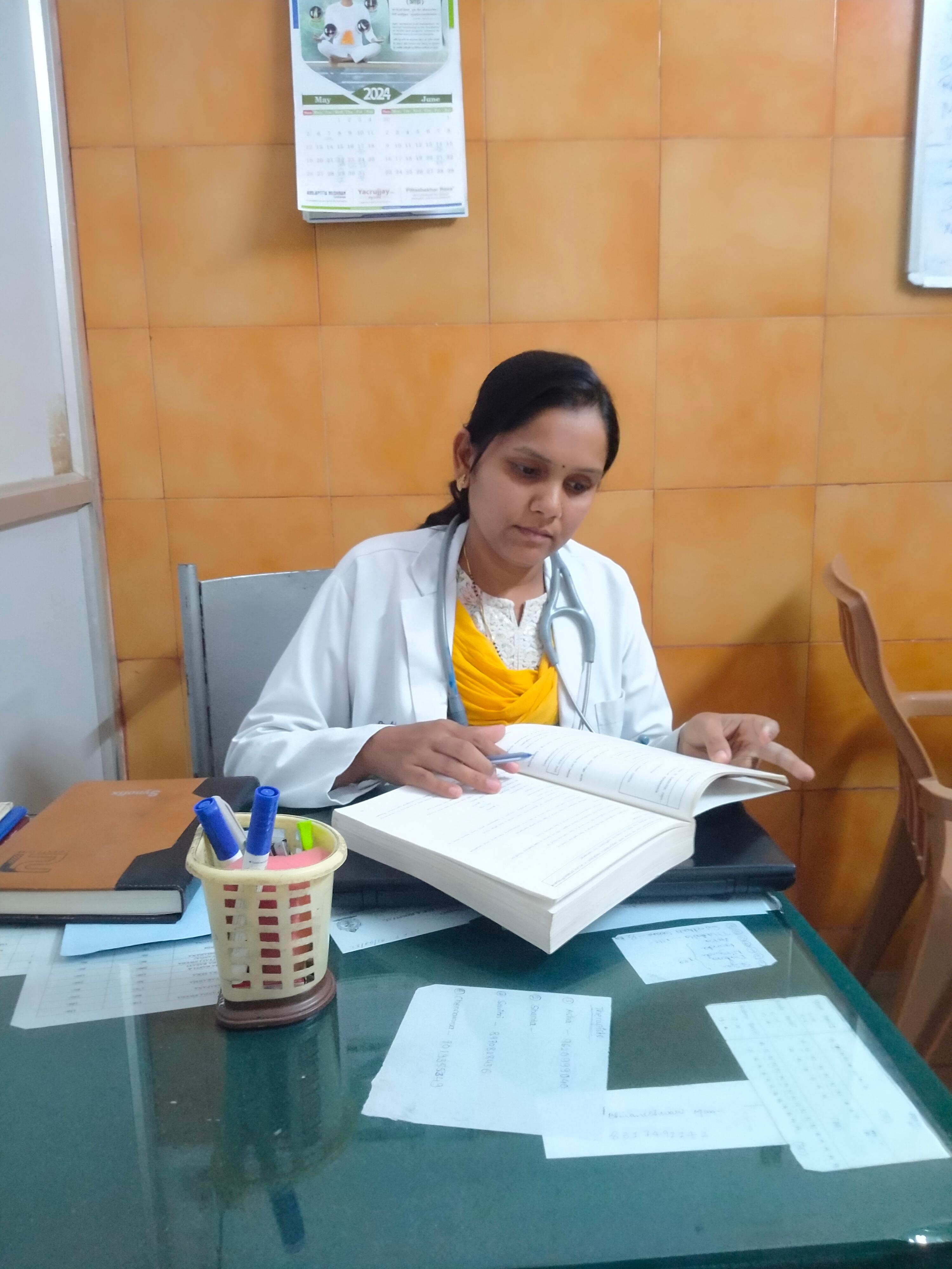 Dr.Asha Daddenavar