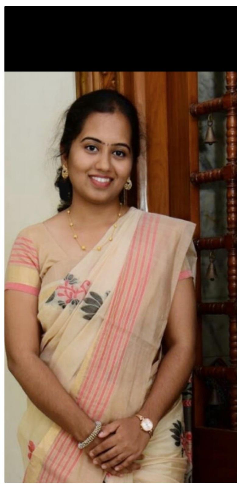 Dr. Nidhi