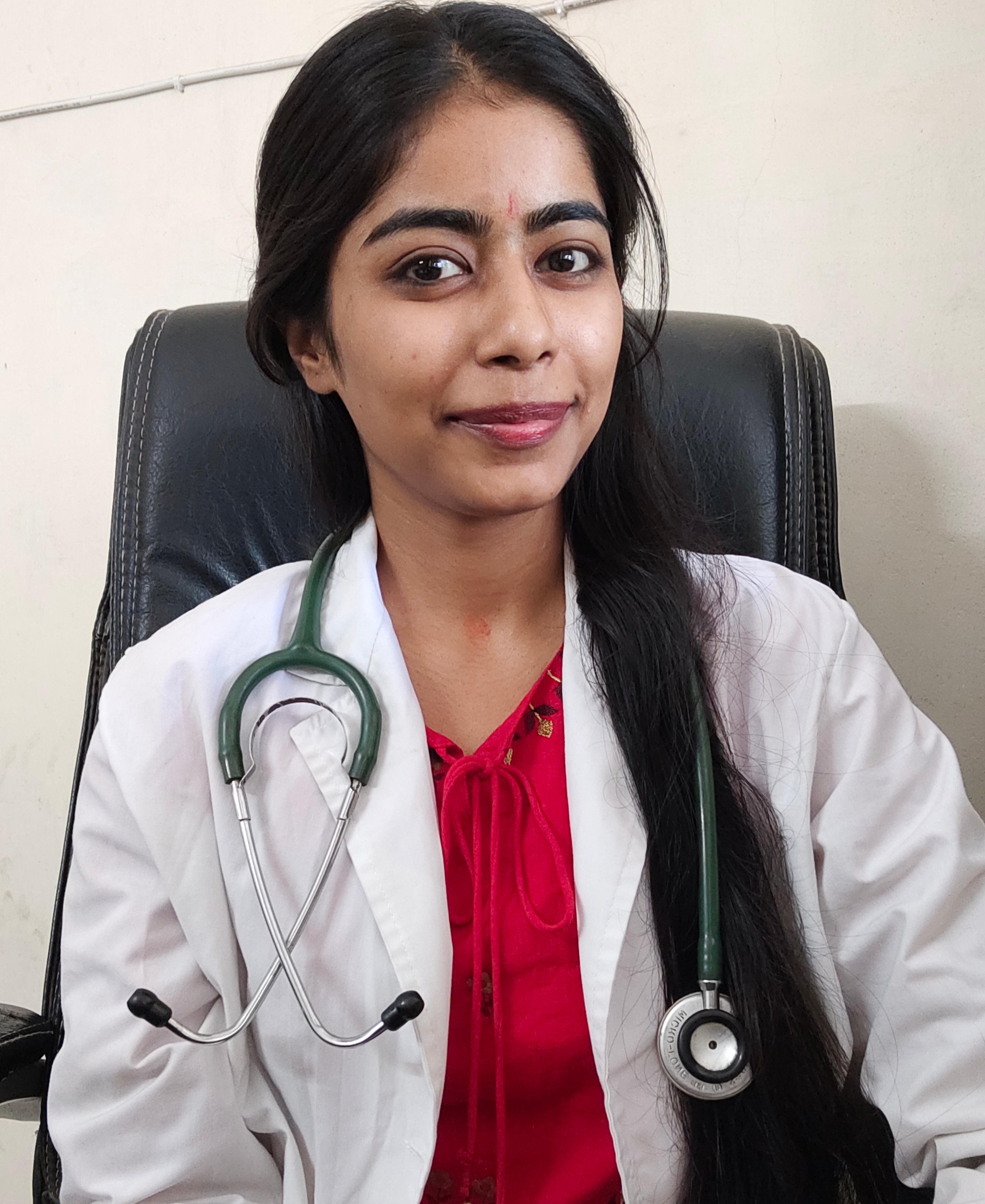 Dr. Arti Lohe