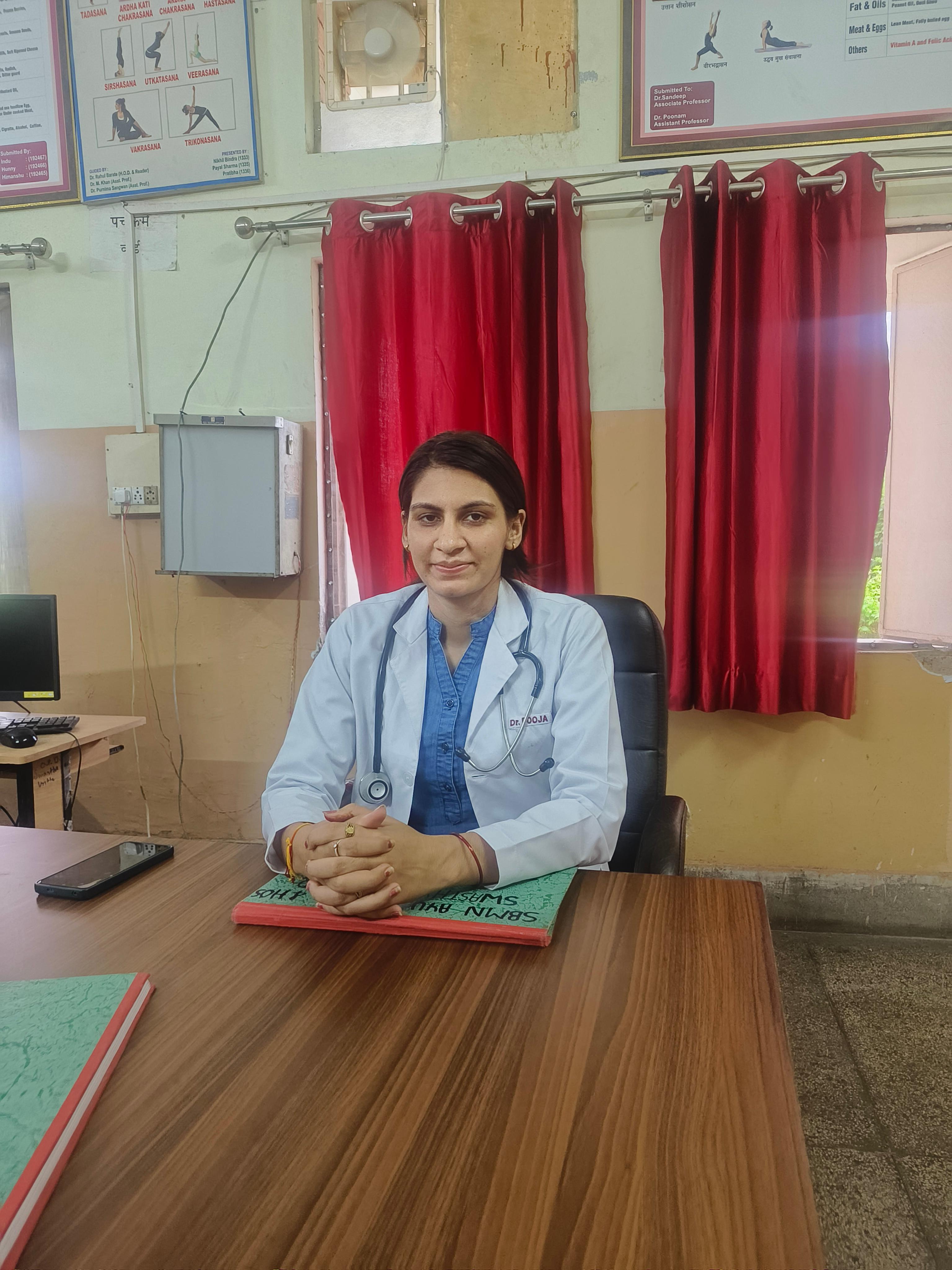 Dr. Pooja