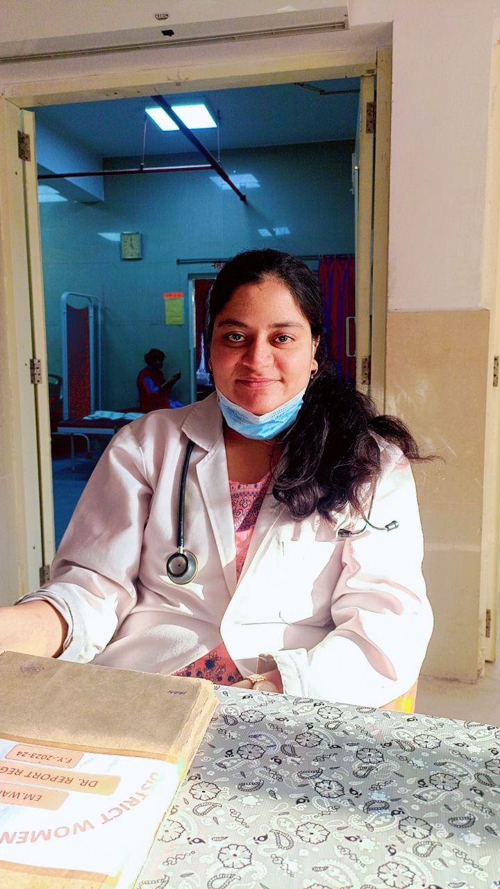 Dr. Aaliya Salmani