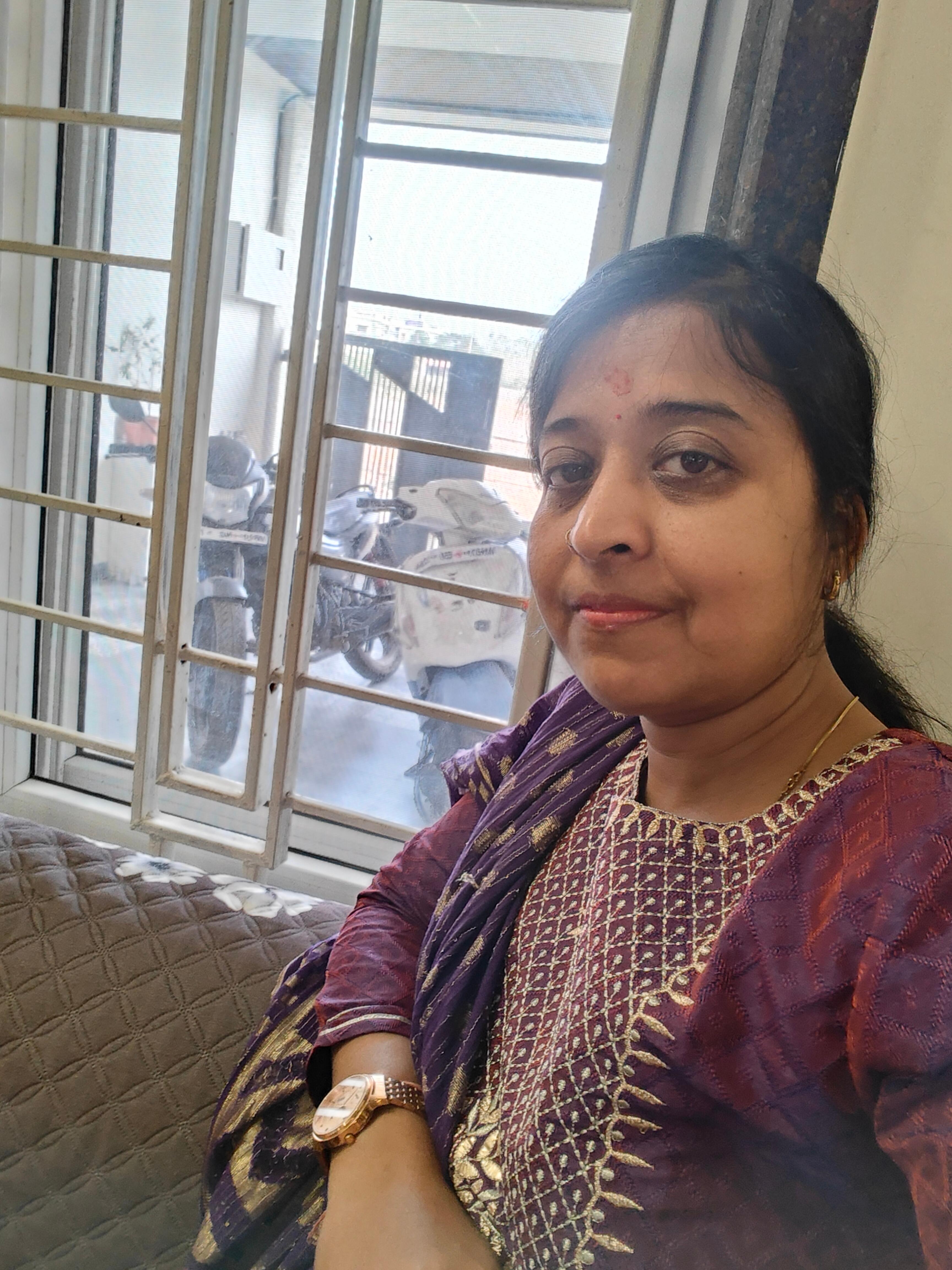 Dr.Nidhi Khemuka